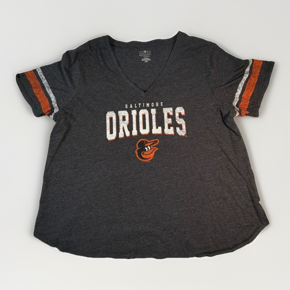 Genuine Merchandise Baltimore Orioles T-Shirt Women's XXL V Neck Grey